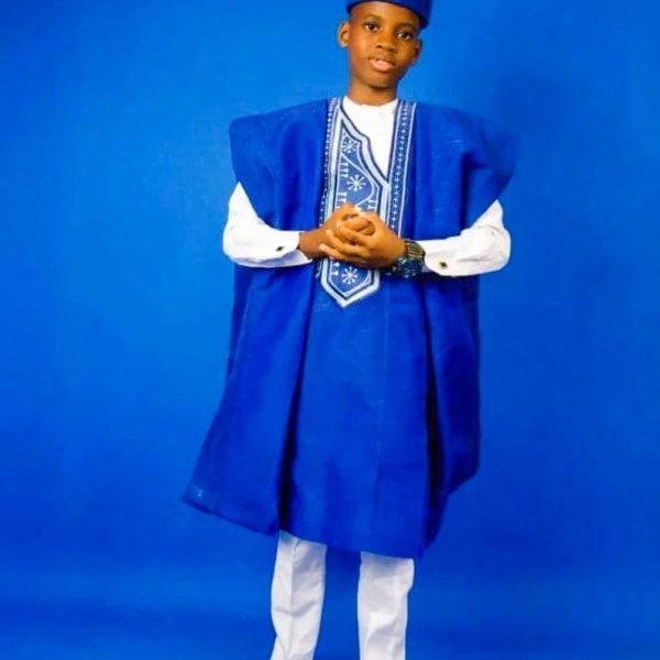 AGBADA FOR BOYS / AFRICAN AGBADA FOR BOYS / BOYS AGBADA / AFRICAN BOYS CLOTHING SET / AFRICAN BOYS SUIT / NIGERIAN BOYS CLOTHS
