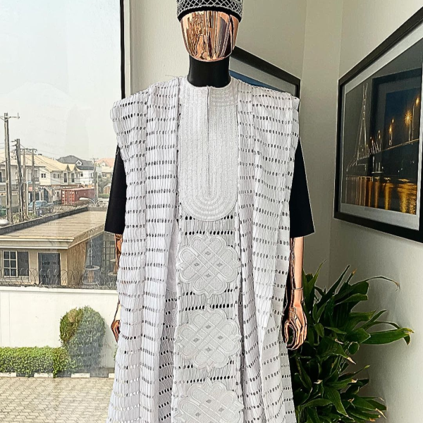 A White Dropping Line Weaving Design Embroidery Agbada